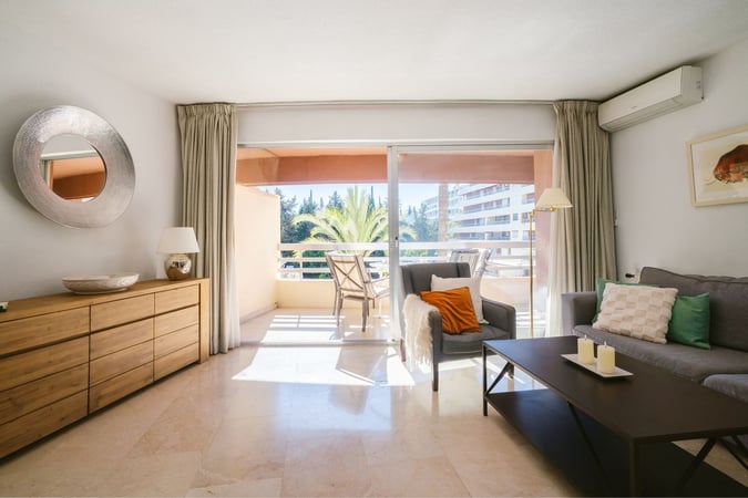 Apartment in Marbella - view 1