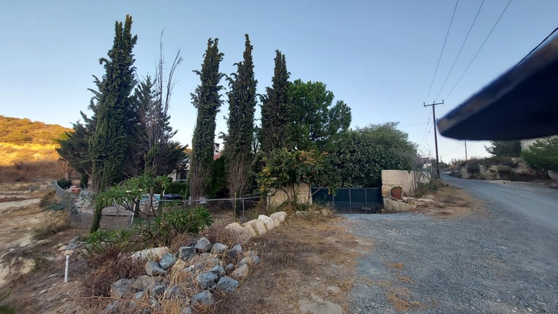 House in Palodeia - view 1