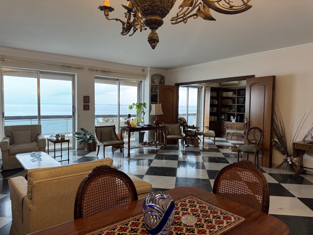 Apartment in Thessaloniki - Image 3