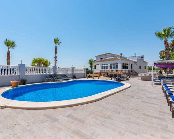 Farm, Ranch or Equestrian in Catral - view 1