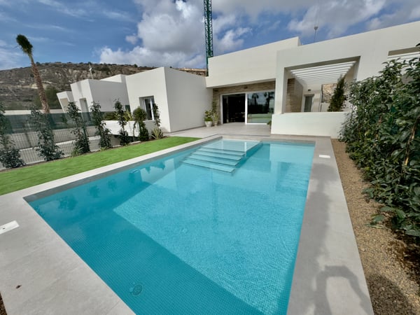 Villa in Algorfa - view 1