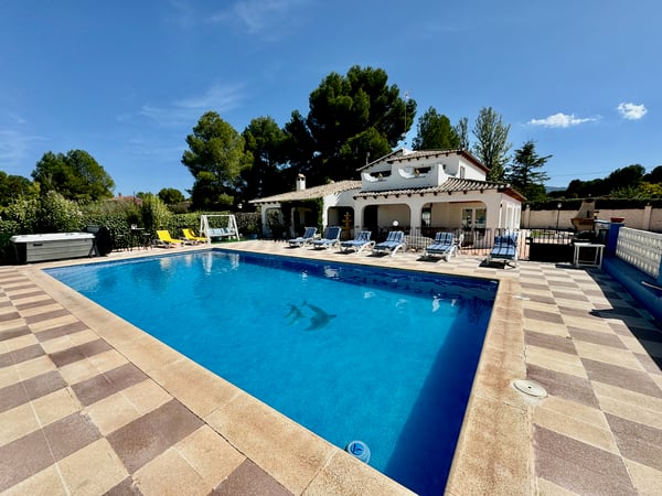 House in Castalla - view 1