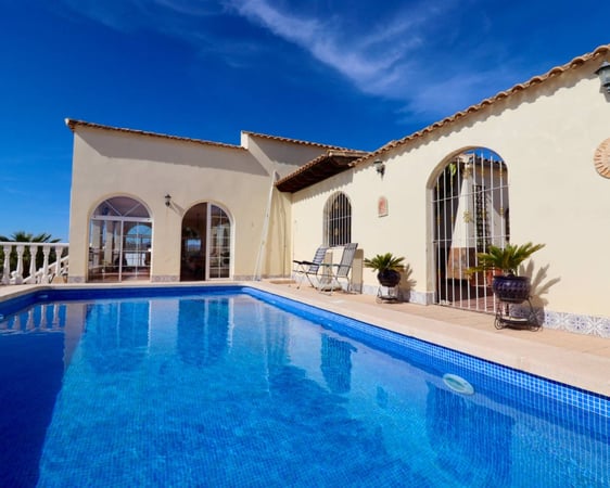 House in Catral - view 1