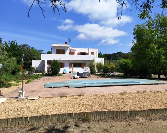 House in El Molinar - view 1