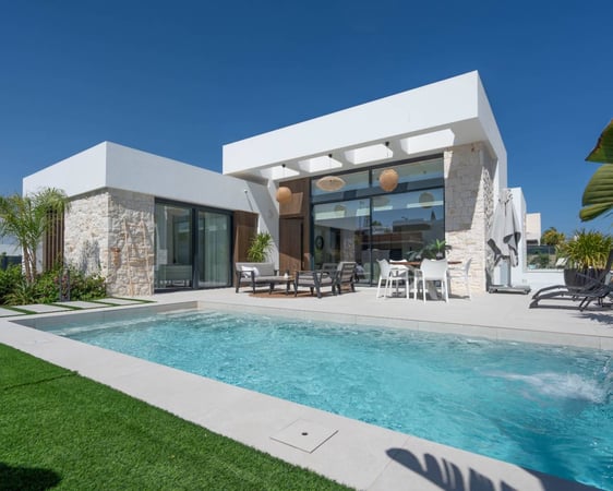 Villa in Rojales - view 1
