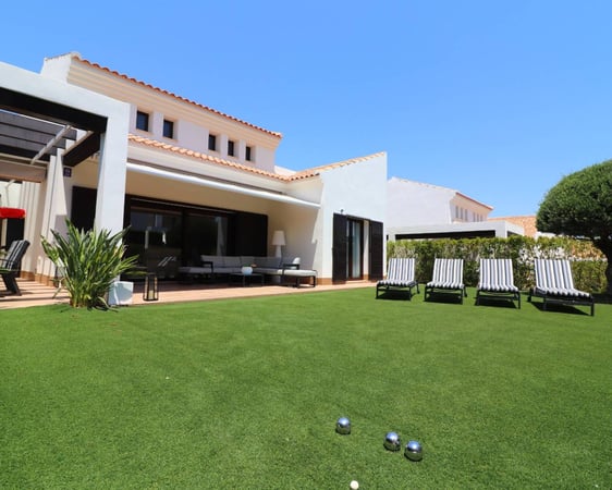 Villa in Algorfa - view 1