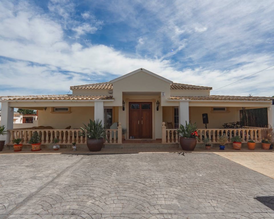 Villa in Heredades
