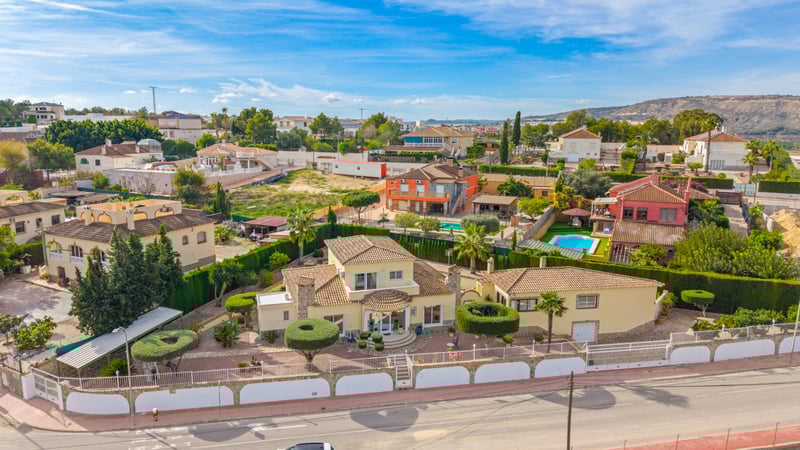 Villa in Algorfa - view 1