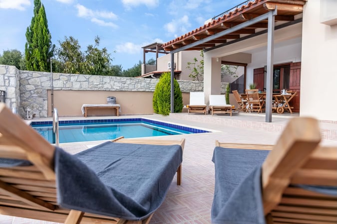 Villa in Chania - view 1