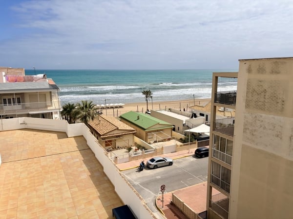 Apartment in Guardamar del Segura - view 1