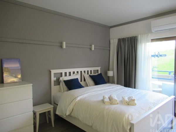 Apartment in Oura - view 1