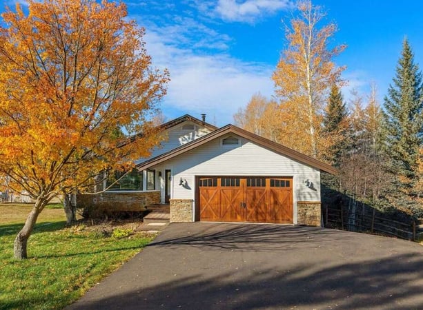 House in City of Steamboat Springs - view 1
