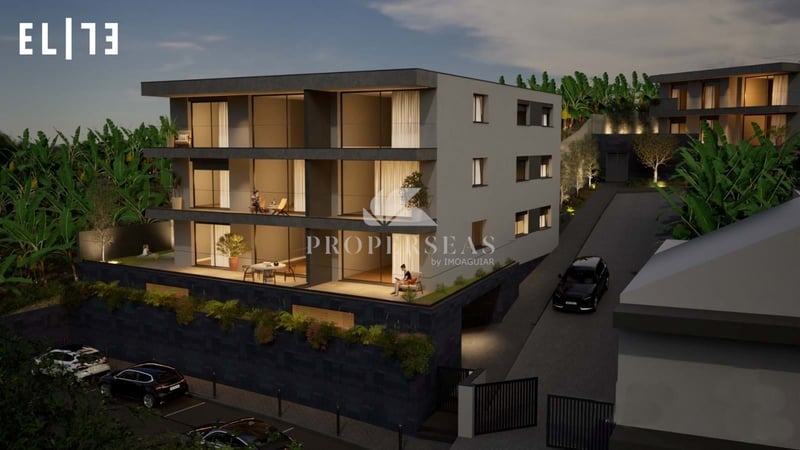 Apartment in Camara de Lobos - view 1