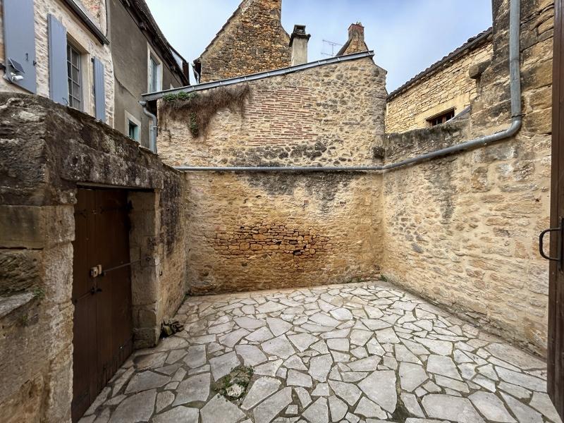 House in Sarlat-la-Caneda - Image 2