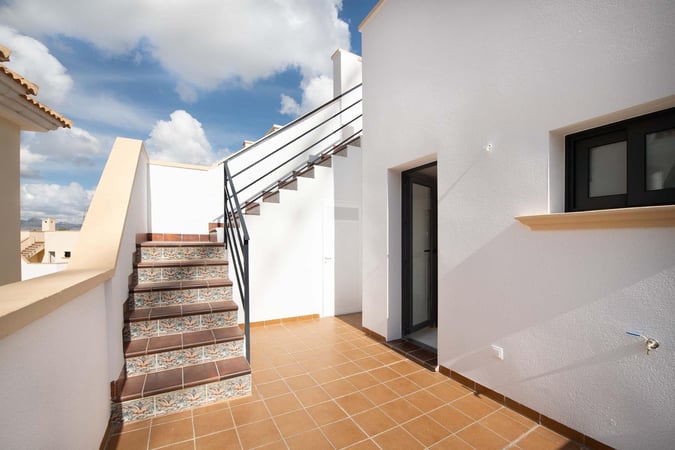 Villa in Cox - view 1