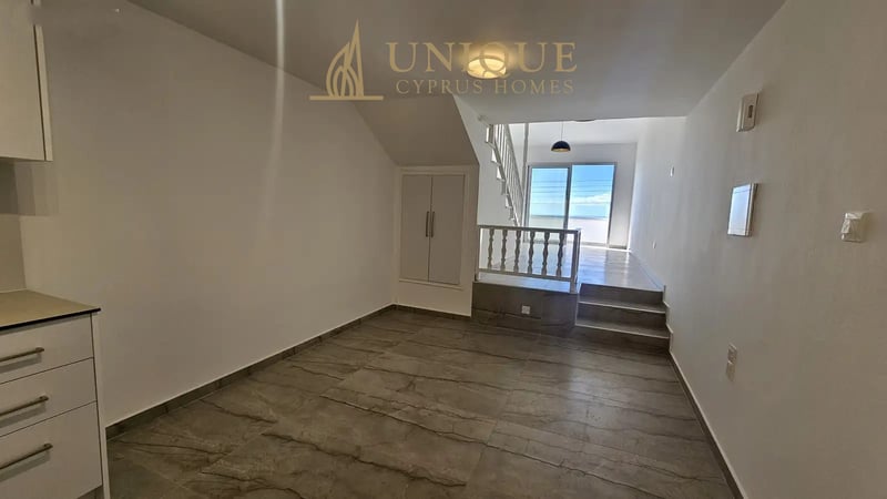 House in Ayios Theodoros - view 1