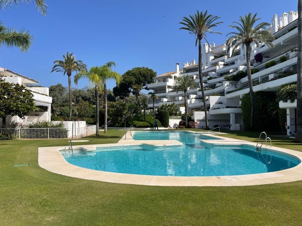 Apartment in Marbella - view 1