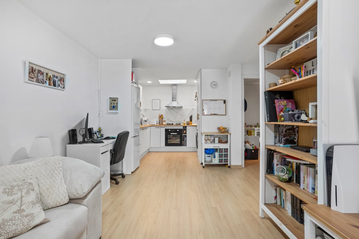 House in El Chaparral - Image 5