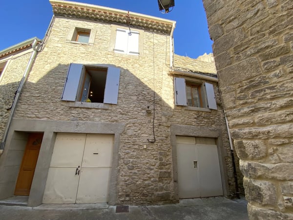 House in Villalier - view 1