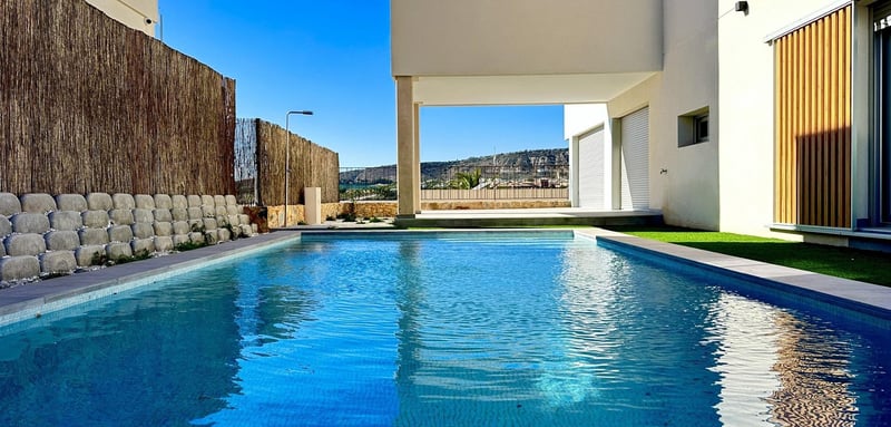 House in Algorfa - view 1