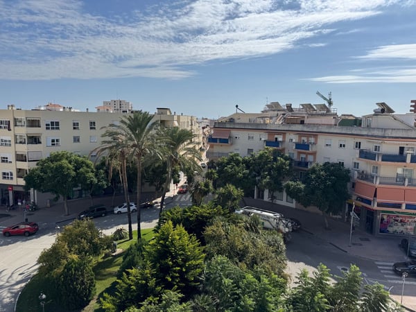 House in Estepona - view 1