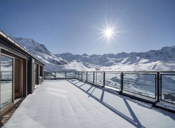 Apartment in Les Bruyeres - view 1