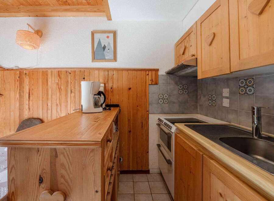 Apartment in Morzine - Image 2