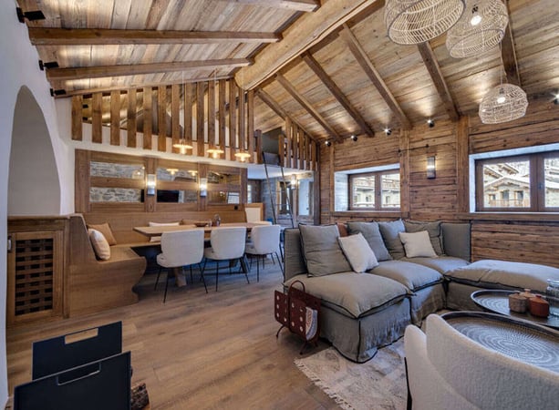 Apartment in Val-d'Isere - view 1