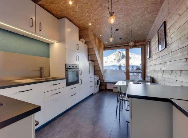 Apartment in Le Pre - view 1