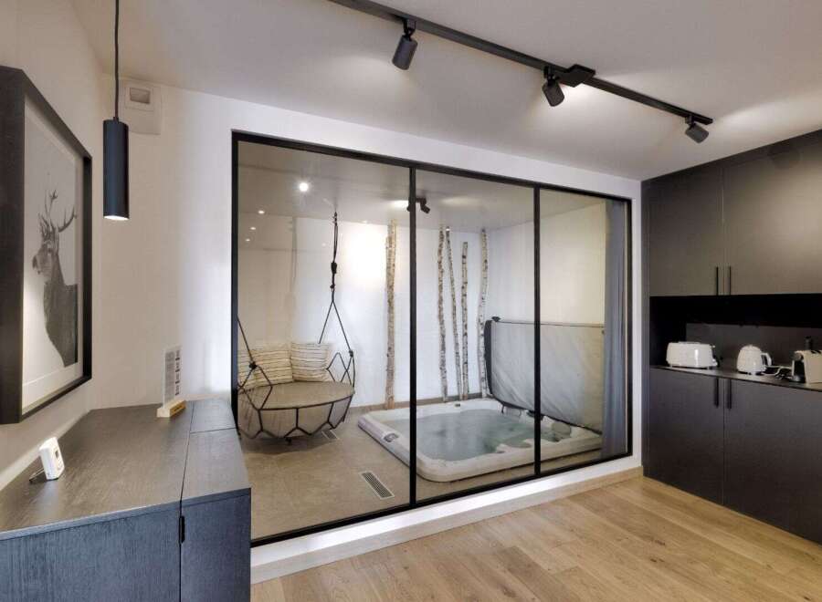 Apartment in Courchevel 1650 - Image 5