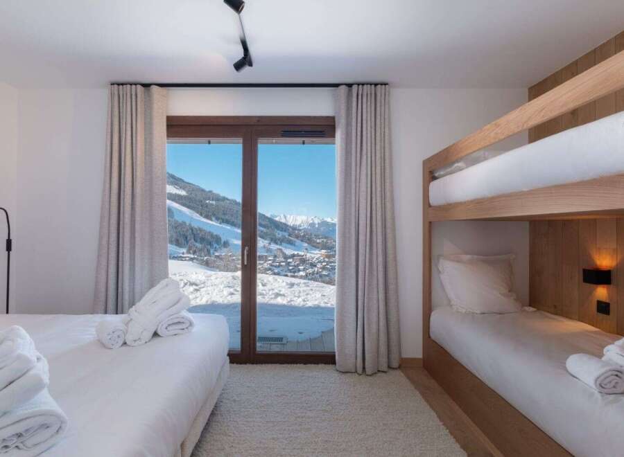 Apartment in Courchevel 1650 - Image 3