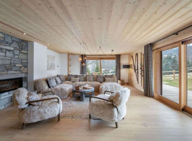 Apartment in Demi-Quartier - view 1