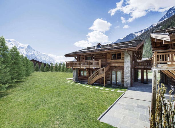 Chalet in Argentiere - view 1