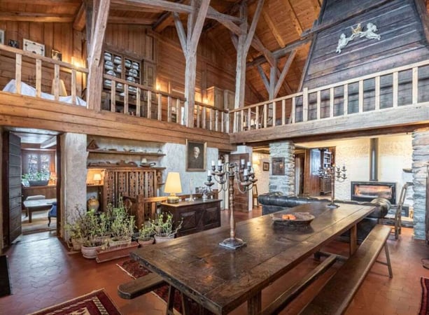 Chalet in Les Chavants - view 1