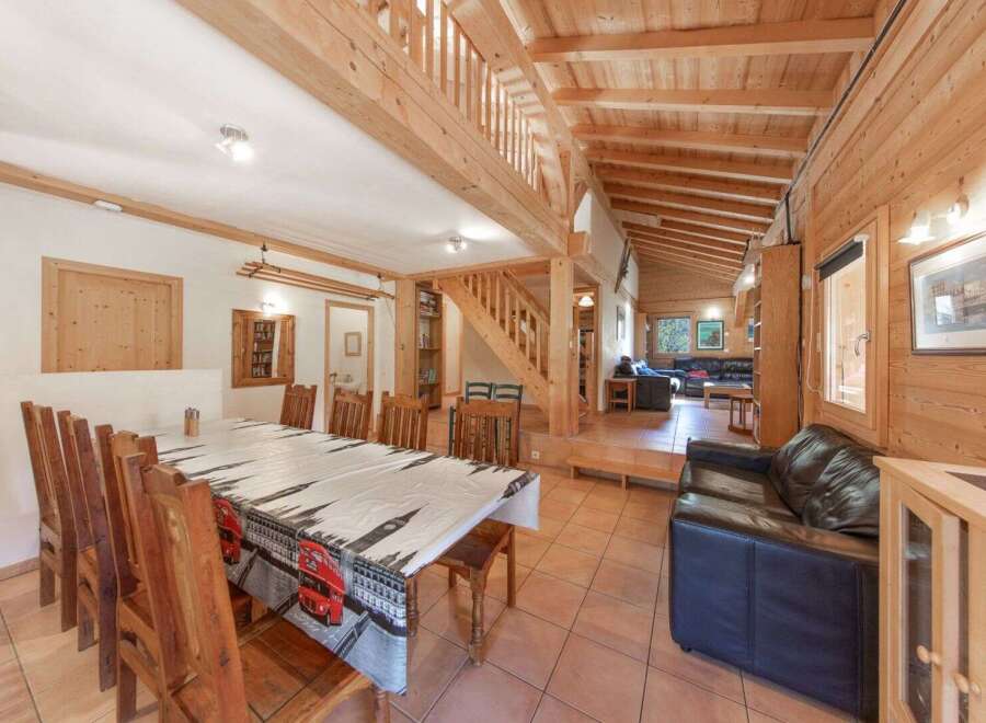 Chalet in Montriond - Image 2