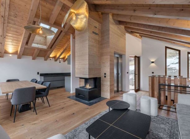 Chalet in Les Allues - view 1