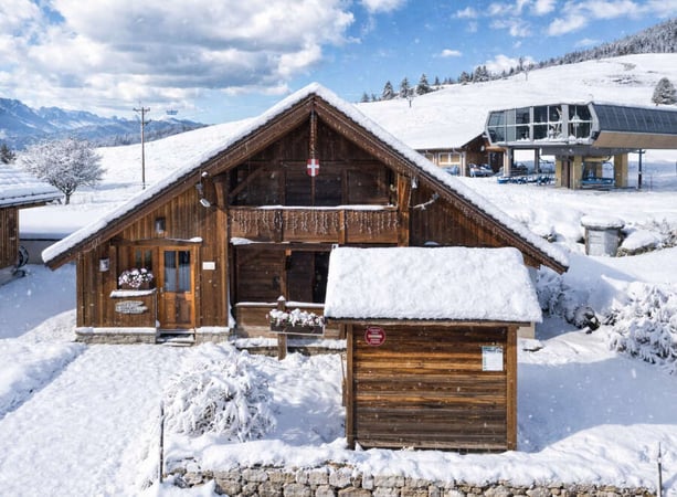 Chalet in Crest-Voland - view 1