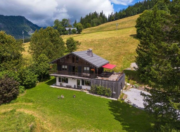 Chalet in Notre-Dame-de-Bellecombe - view 1