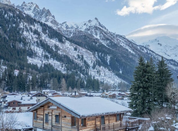 Chalet in Chamonix-Mont-Blanc - view 1