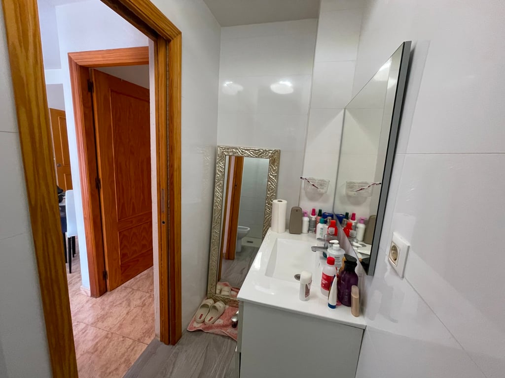 Apartment in Torrevieja - Image 4