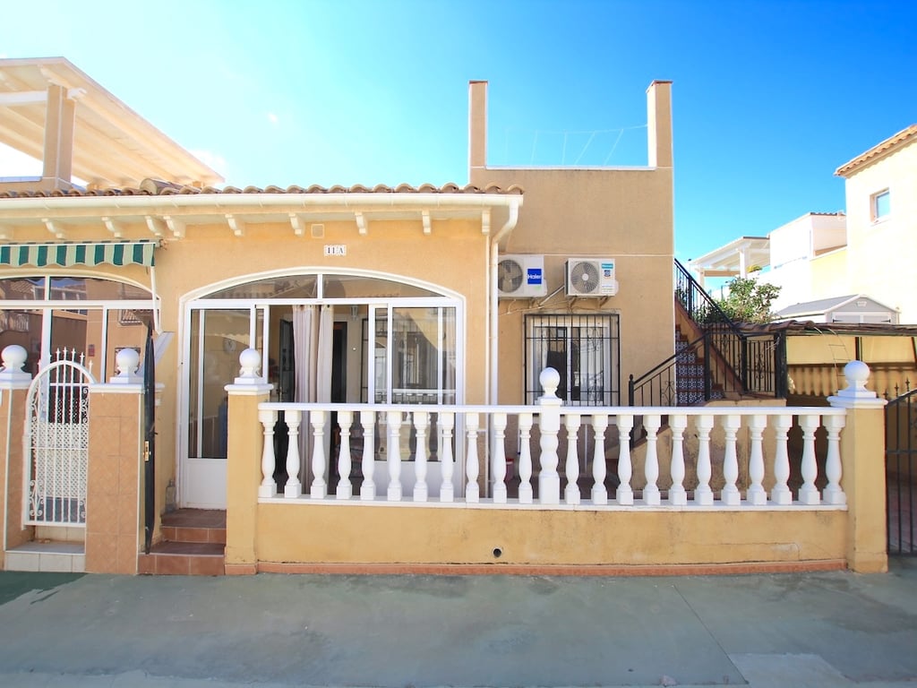 House in Torrevieja - Image 4