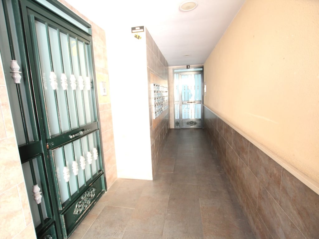 Apartment in Almoradi - Image 2