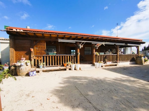 House in Formentera de Segura - view 1