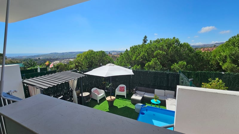 Apartment in Casares - view 1