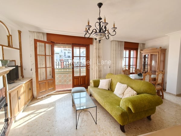 Apartment in Estepona - view 1