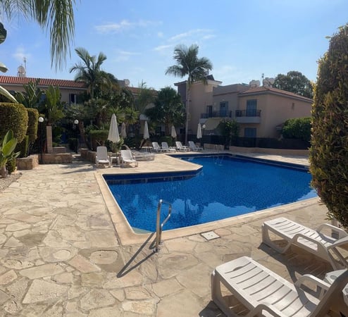 Villa in Pafos - view 1