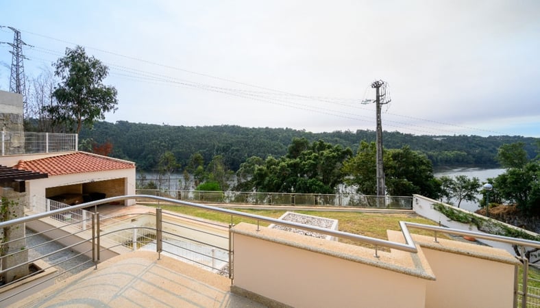 House in Gondomar (Sao Cosme) - view 1