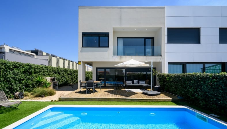 House in Leca da Palmeira - view 1