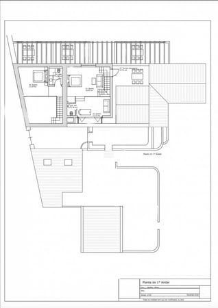 House in Quelfes - view 1