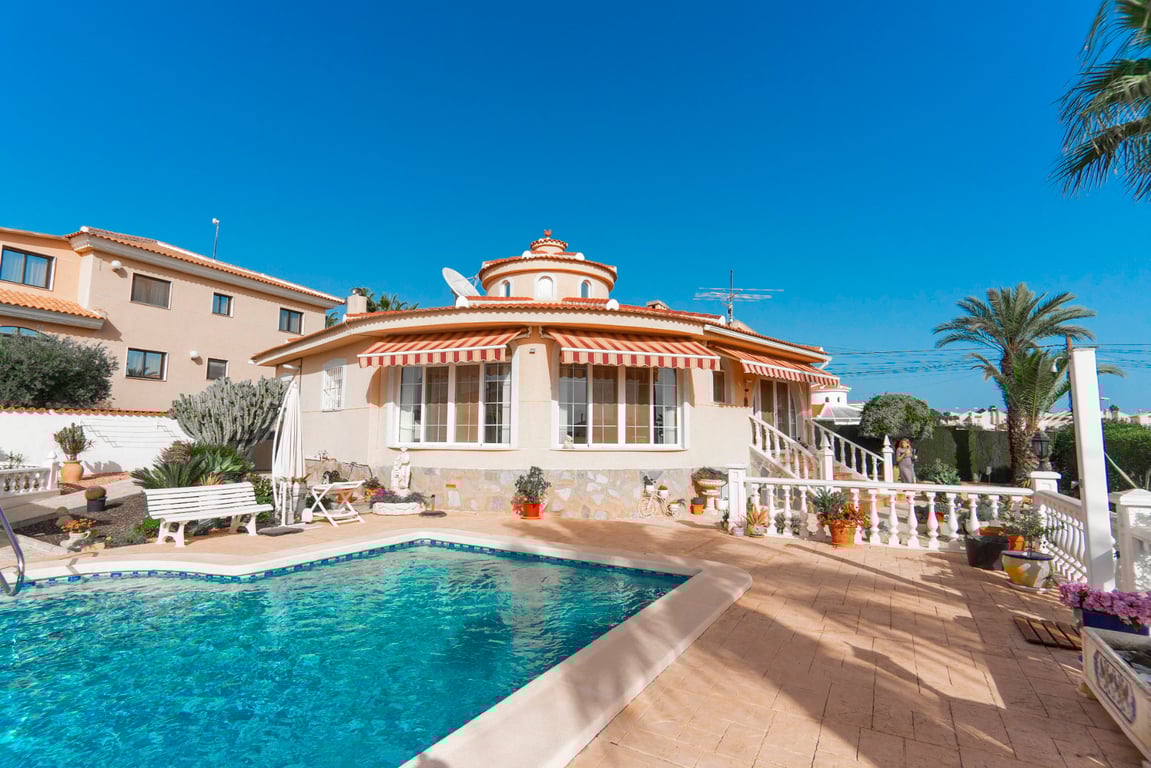 House in Ciudad Quesada - Image 3